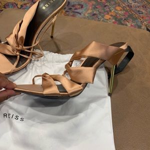 Beautiful Mauve Color heels by Reiss.